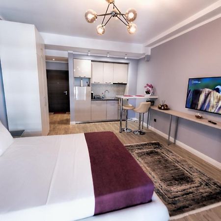 Katty Lux Studio Mamaia Luaran gambar