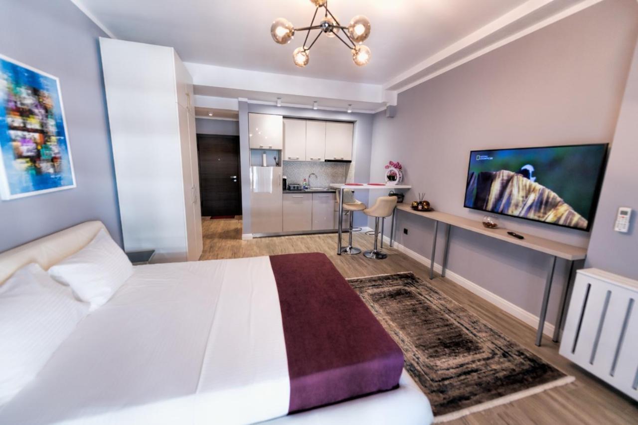Katty Lux Studio Mamaia Luaran gambar